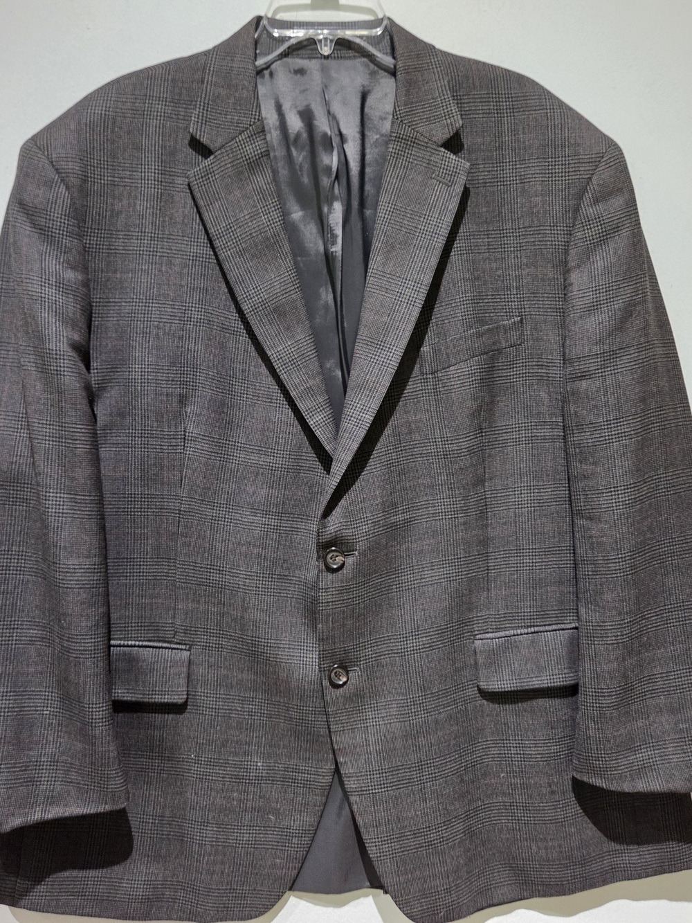 Men's Gray Plaid Two-Button Blazer